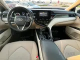 Toyota Camry LE Hybrid 2022